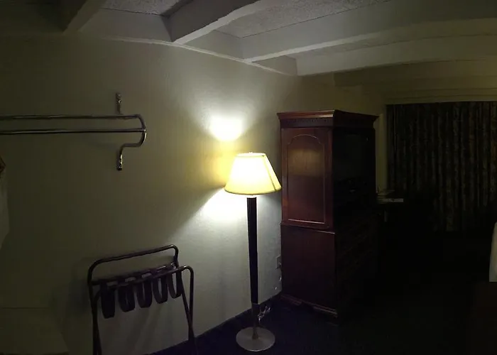 Hotel Rodeway & 2*